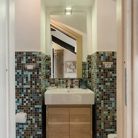 Multifunctional Stylish Apartment Turin